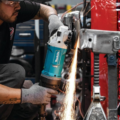 GA7070 ESMERIL ANGULAR 7" 2,800W GA7070 - MAKITA